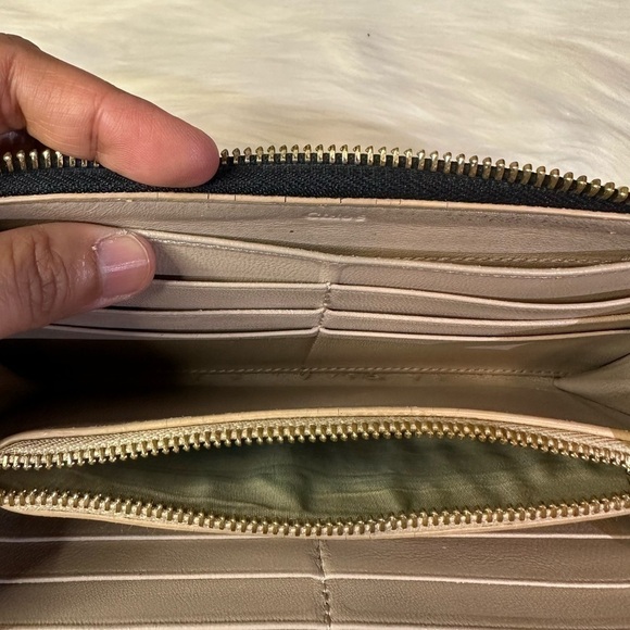 CHLOE portefeuille lambskin leather zip wallet - Picture 14 of 16